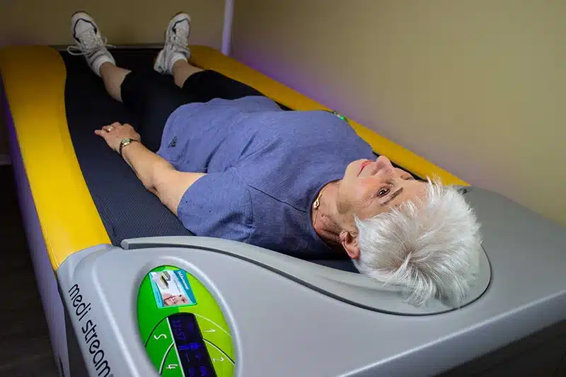 Wasserliege mit Massageprogrammen im Vitalis Gesundheitszentrum