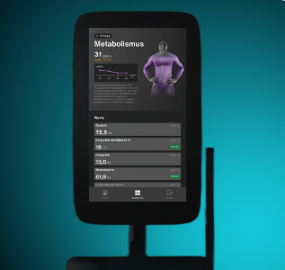 EGYM Fitness Hub für smartes Onboarding und Körperanalyse