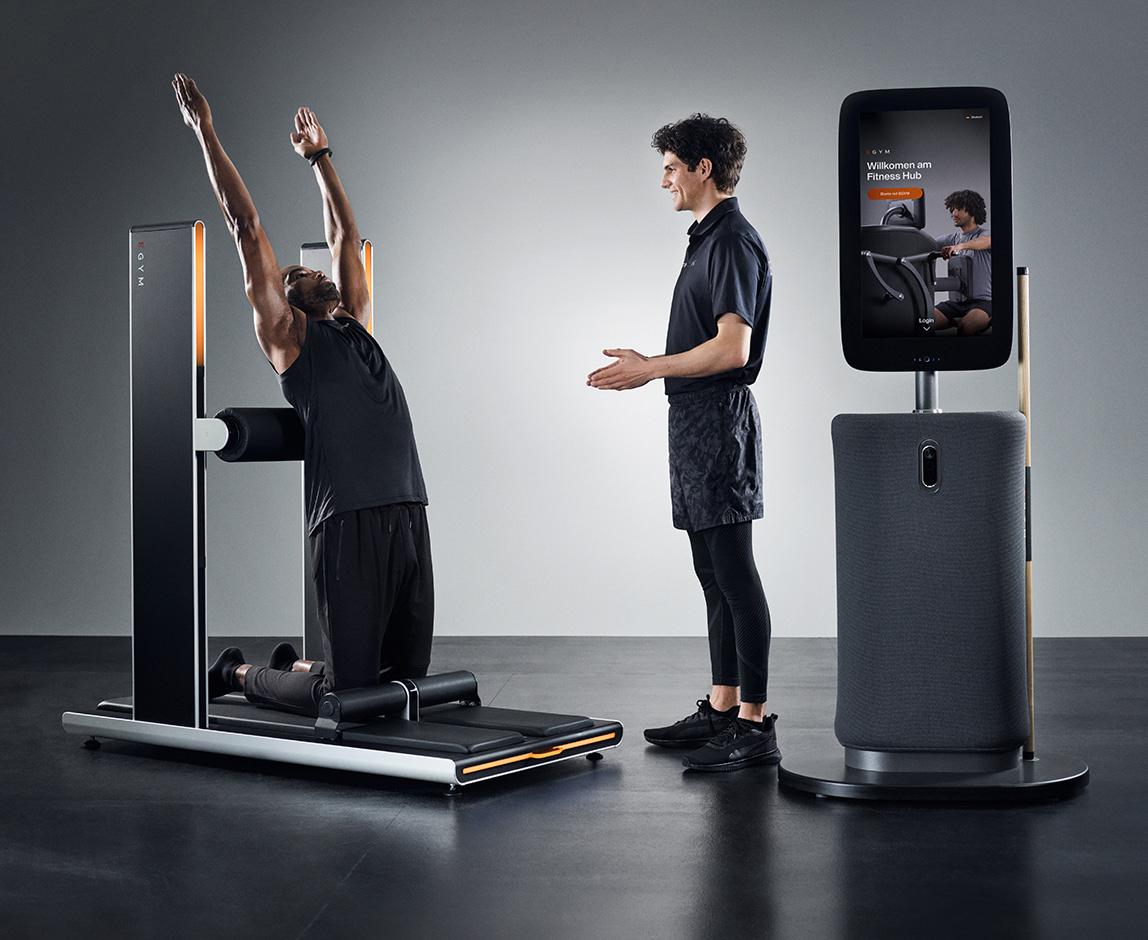 eGym Smart Flexx Trainingsbereich mit Geräten und App-Steuerung